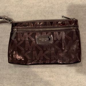 Used Mirror Metallic Micheal Kors Wristlet